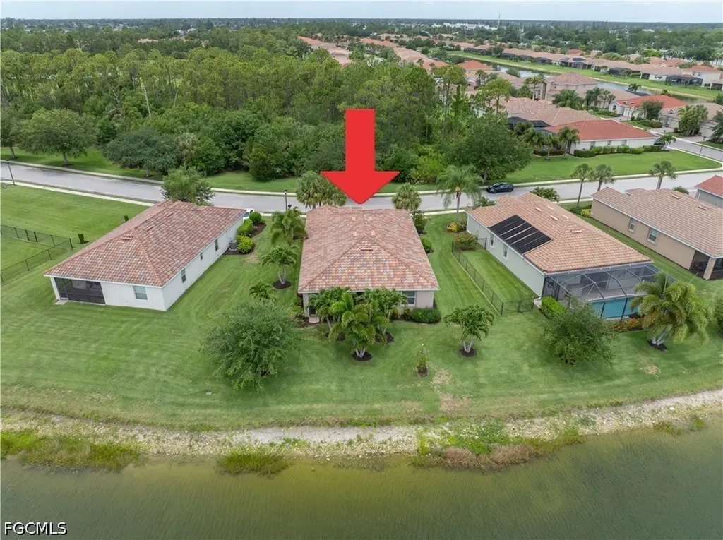 3655 Sugarelli Avenue Cape Coral FL 33909