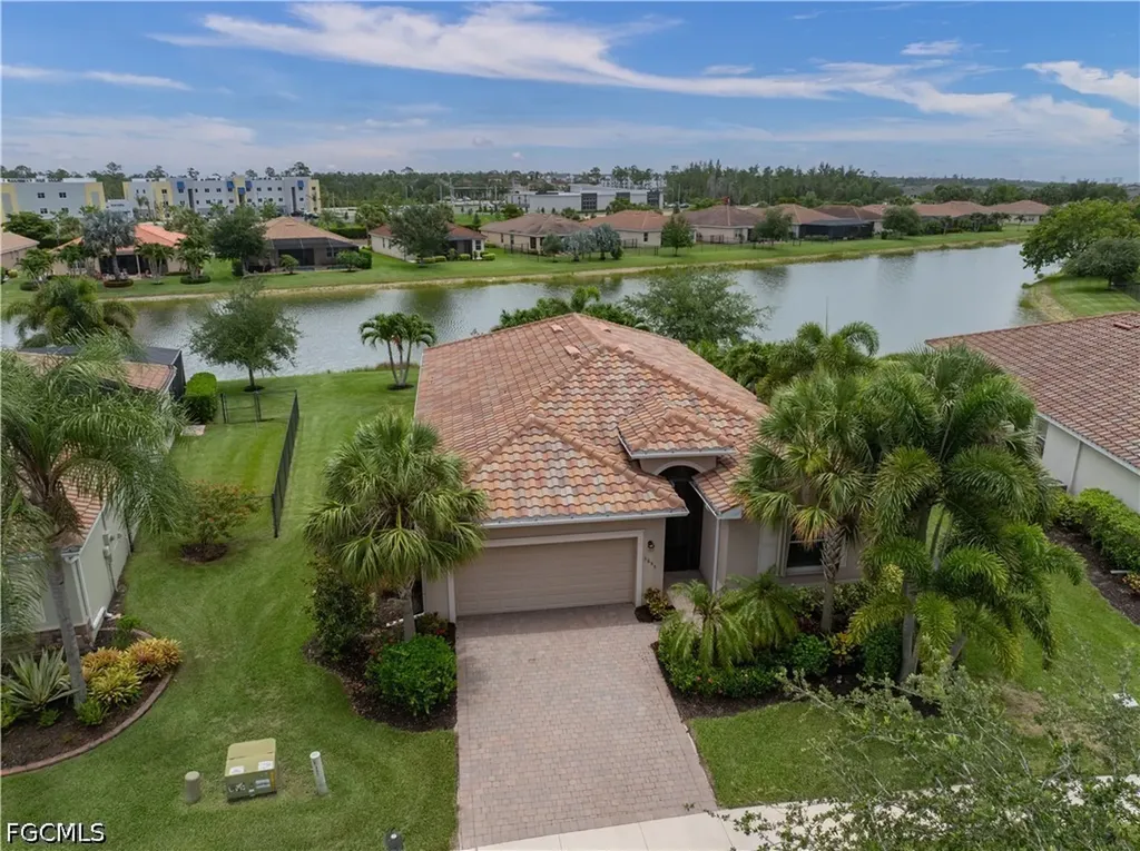 3655 Sugarelli Avenue Cape Coral FL 33909