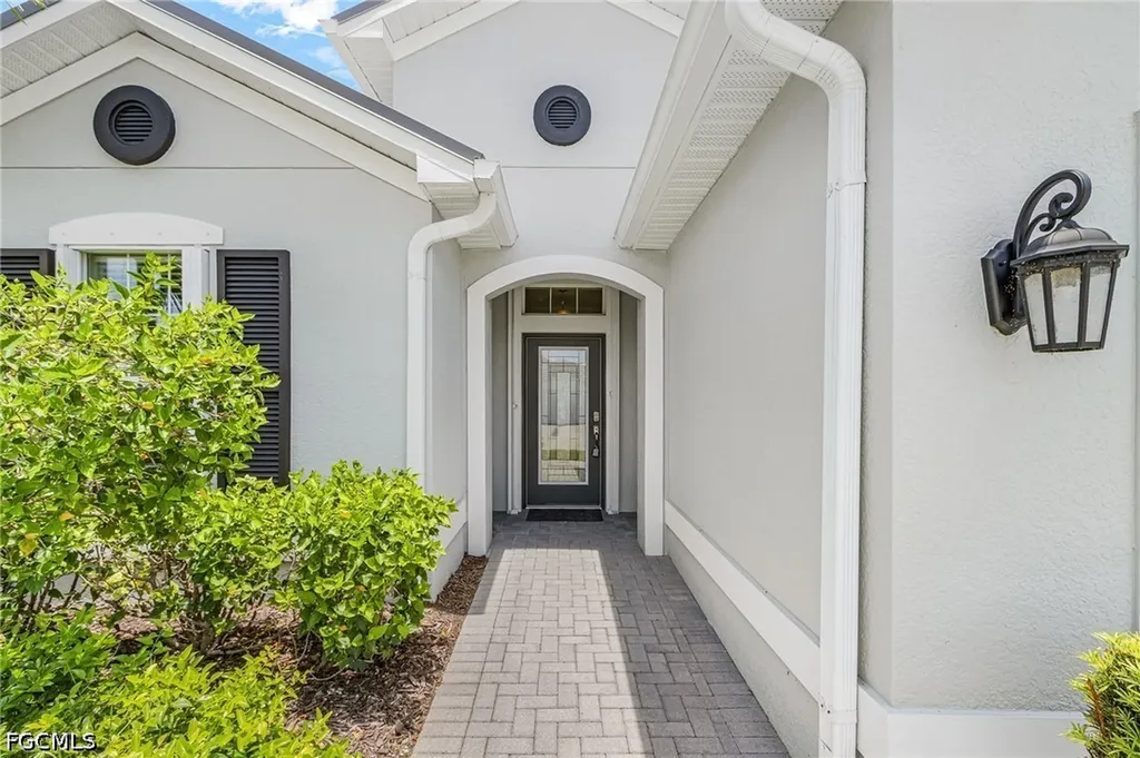 2769 Lambay Court Cape Coral FL 33991