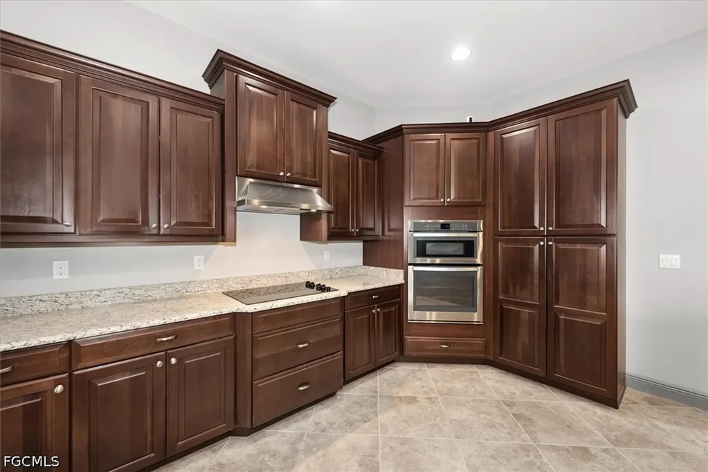 26 NE 13th Avenue Cape Coral FL 33909