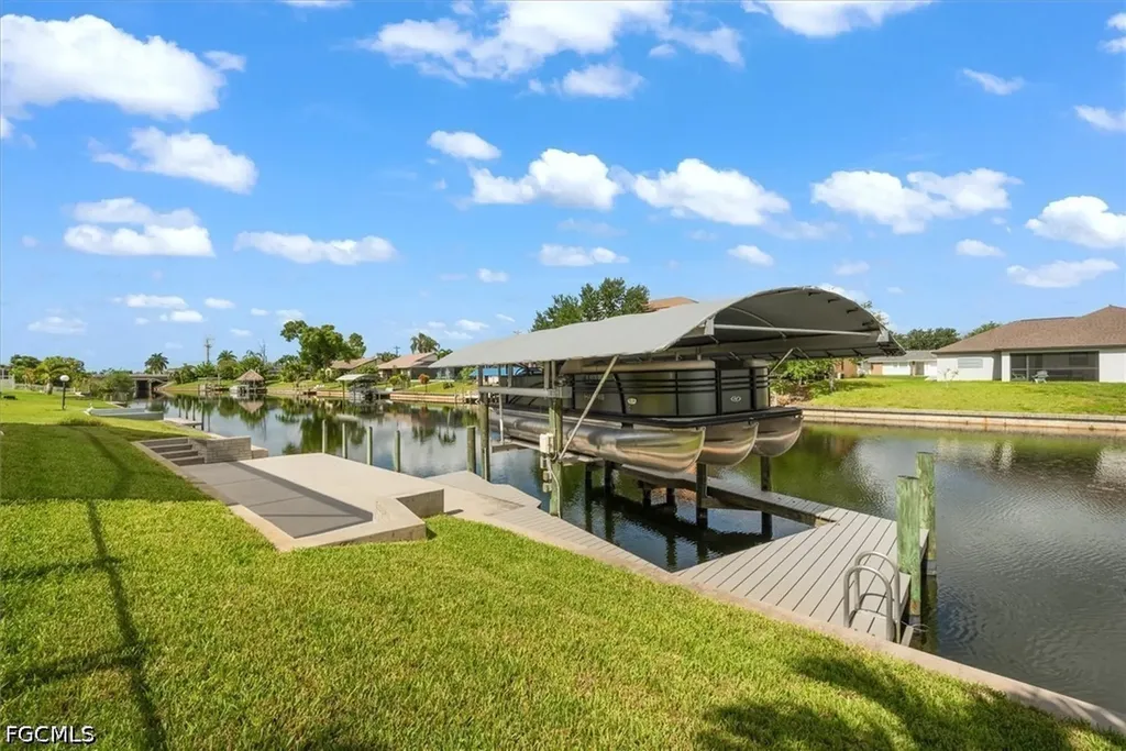 26 NE 13th Avenue Cape Coral FL 33909