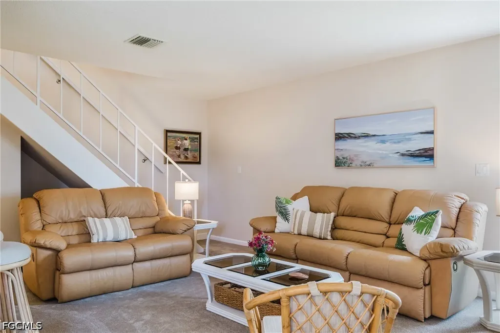 5840 Vancouver Circle Fort Myers FL 33907
