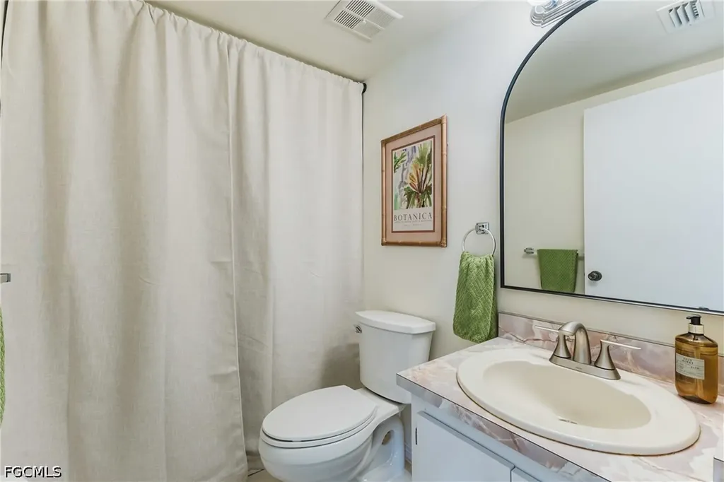 5840 Vancouver Circle Fort Myers FL 33907