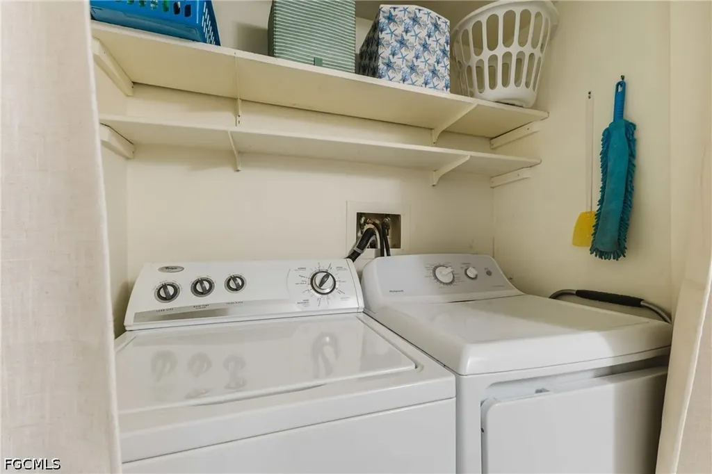 5840 Vancouver Circle Fort Myers FL 33907