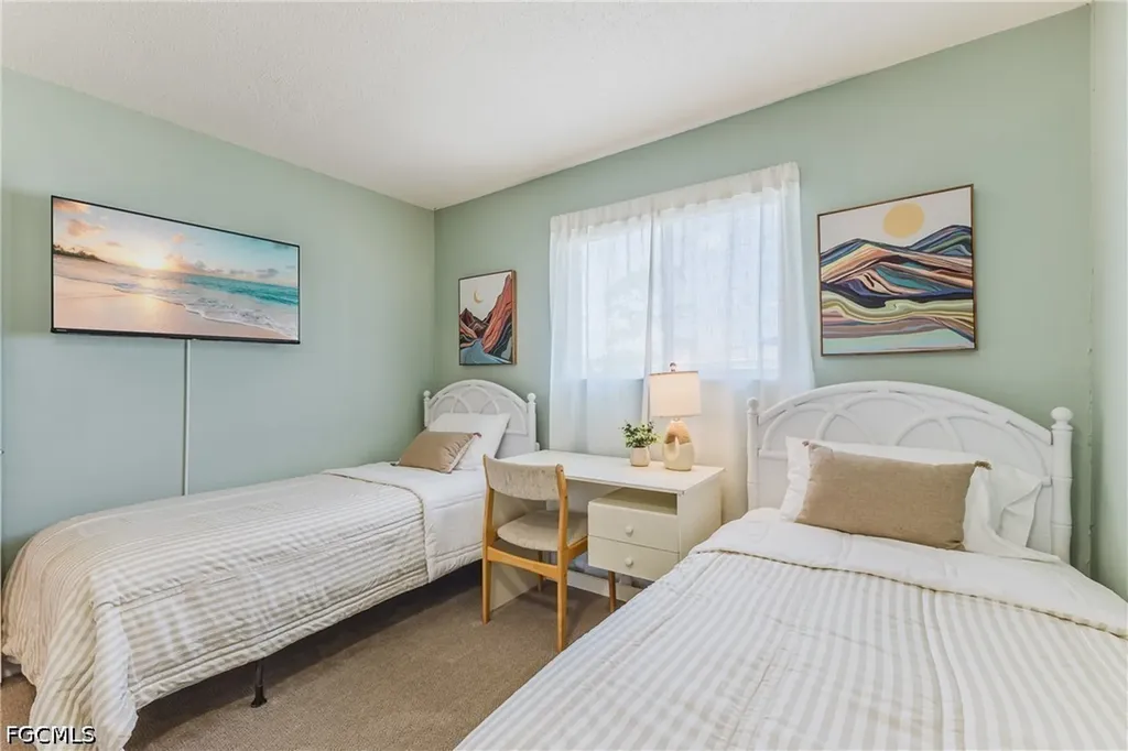 5840 Vancouver Circle Fort Myers FL 33907
