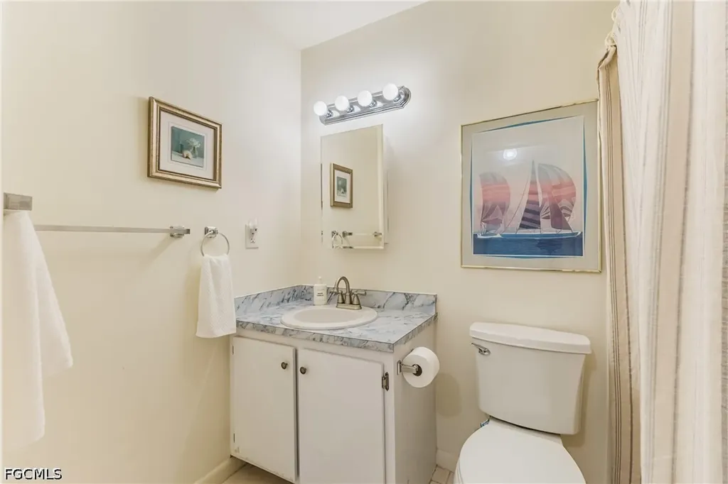 5840 Vancouver Circle Fort Myers FL 33907