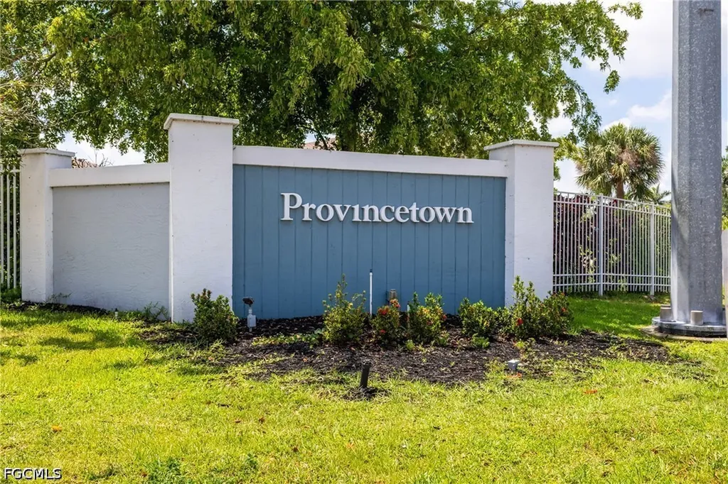 5840 Vancouver Circle Fort Myers FL 33907