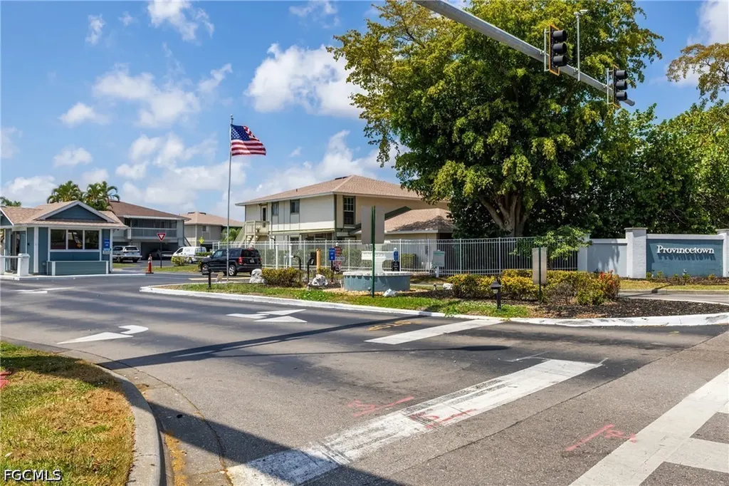 5840 Vancouver Circle Fort Myers FL 33907