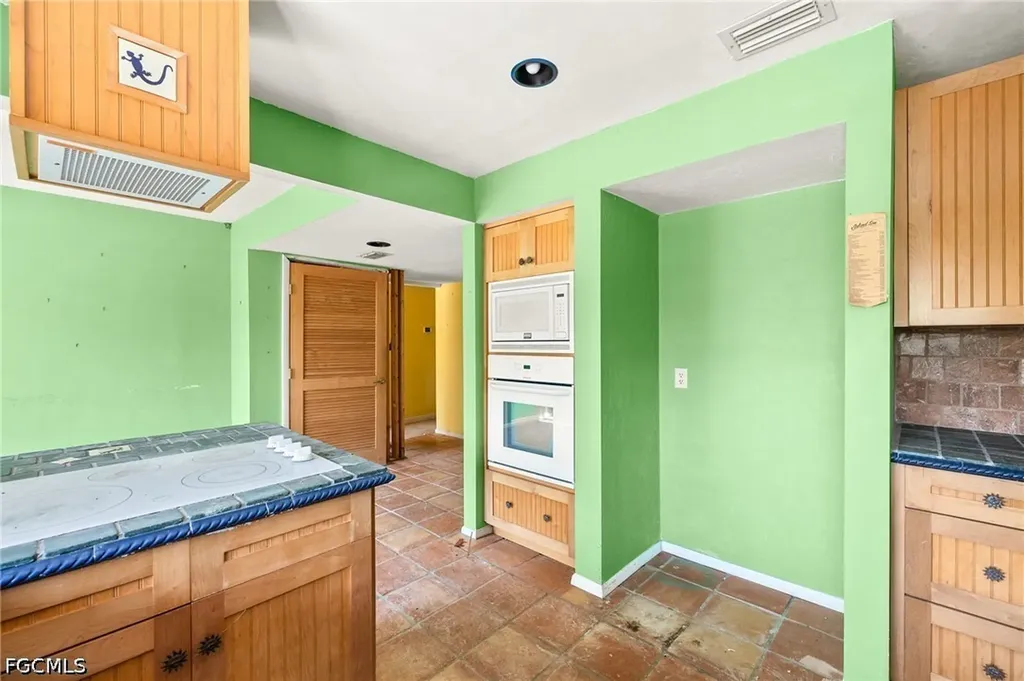 1866 Ardsley Way Sanibel FL 33957