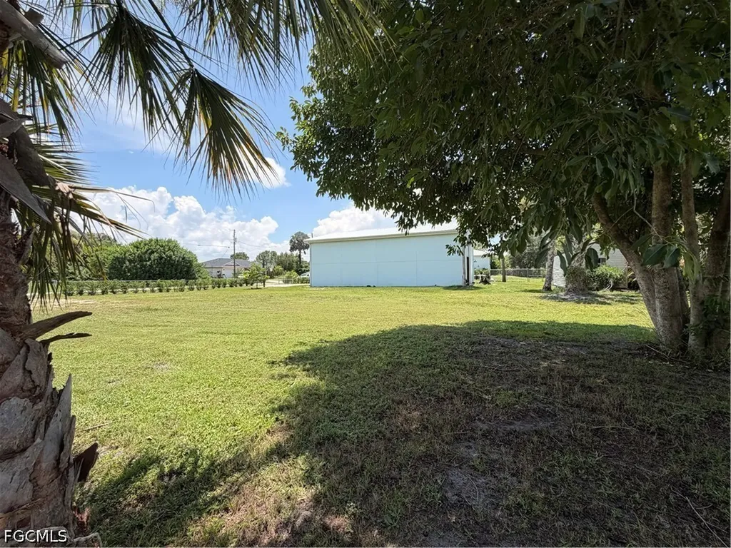 6011 Jadestone Avenue Fort Myers FL 33905