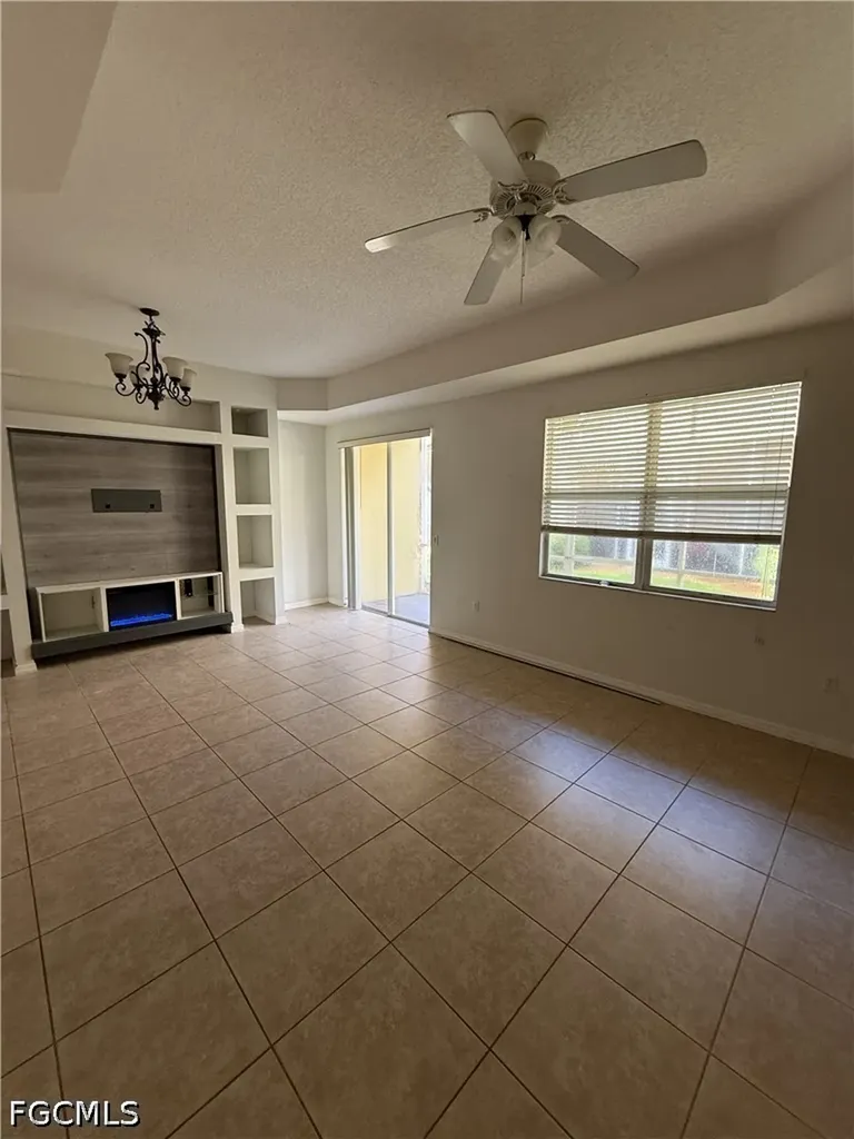 9813 Quinta Artesa Way Fort Myers FL 33908