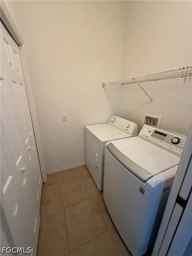 9813 Quinta Artesa Way Fort Myers FL 33908