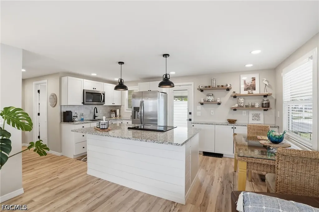 340 Mattie Avenue Fort Myers FL 33908