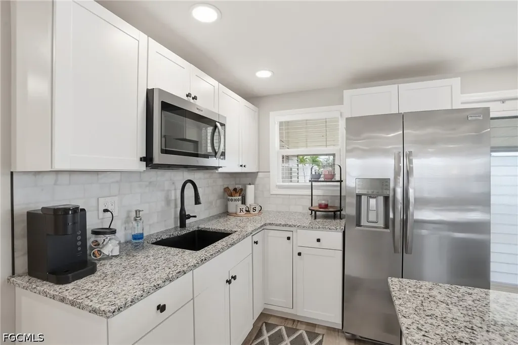 340 Mattie Avenue Fort Myers FL 33908