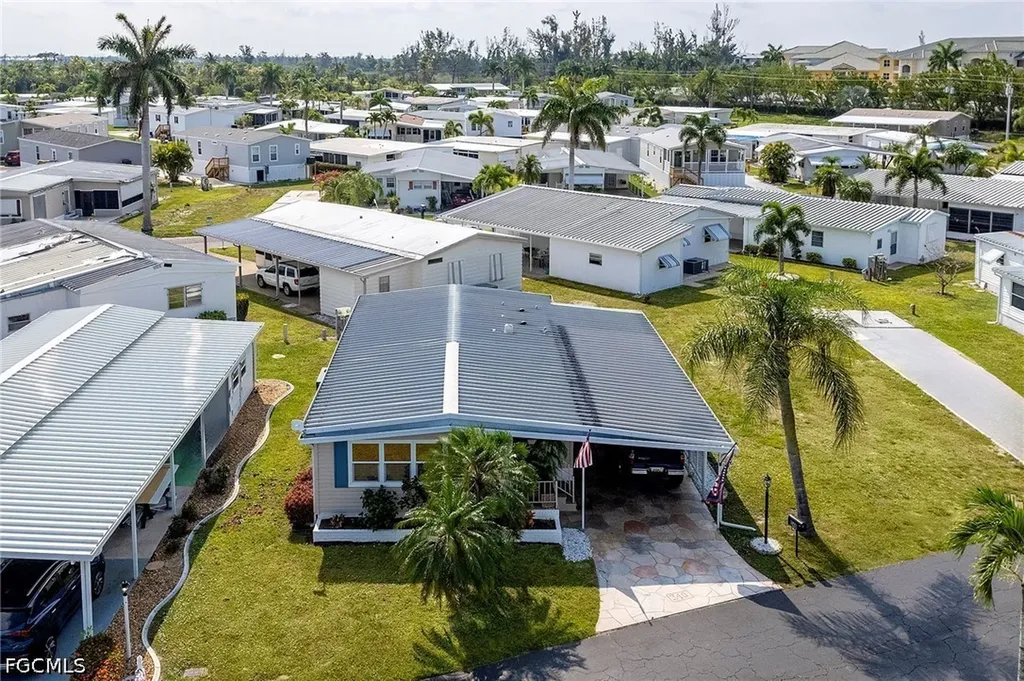 340 Mattie Avenue Fort Myers FL 33908