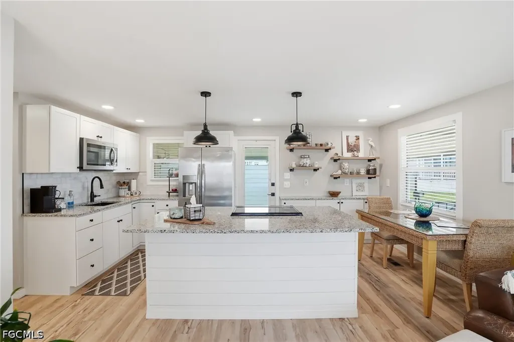 340 Mattie Avenue Fort Myers FL 33908