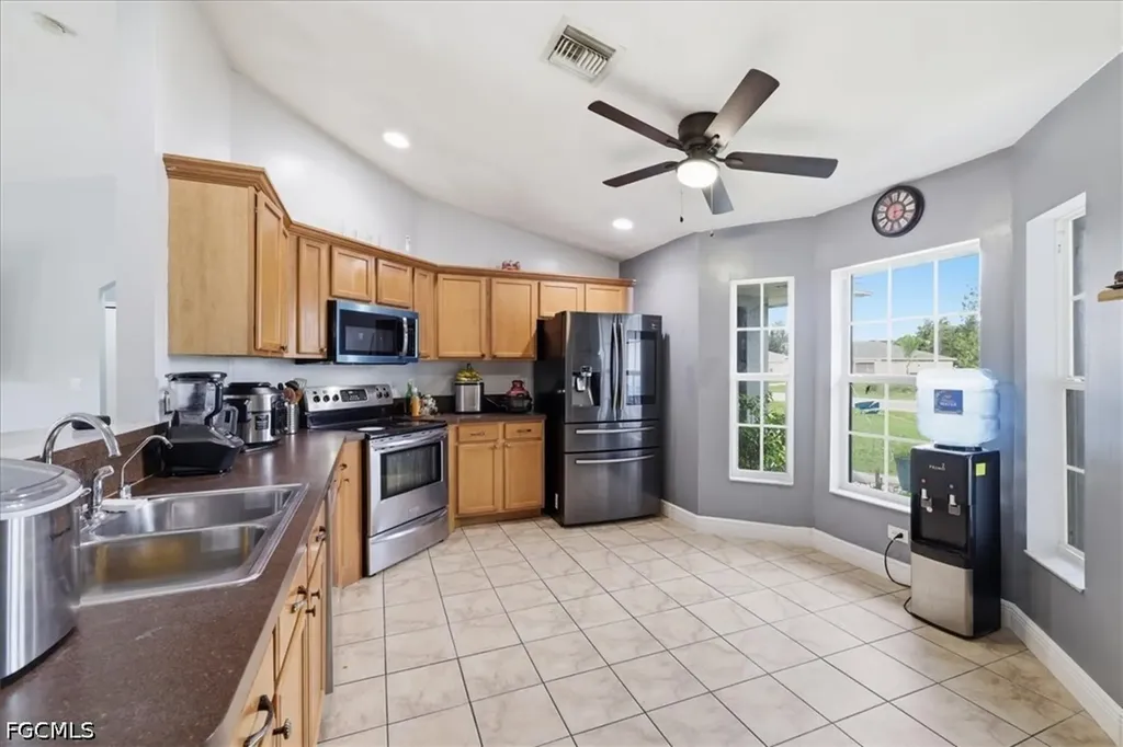 3722 23rd Street SW Lehigh Acres FL 33976
