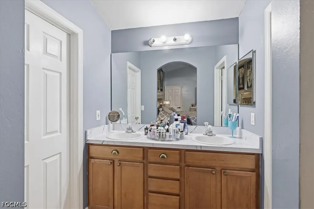 3722 23rd Street SW Lehigh Acres FL 33976