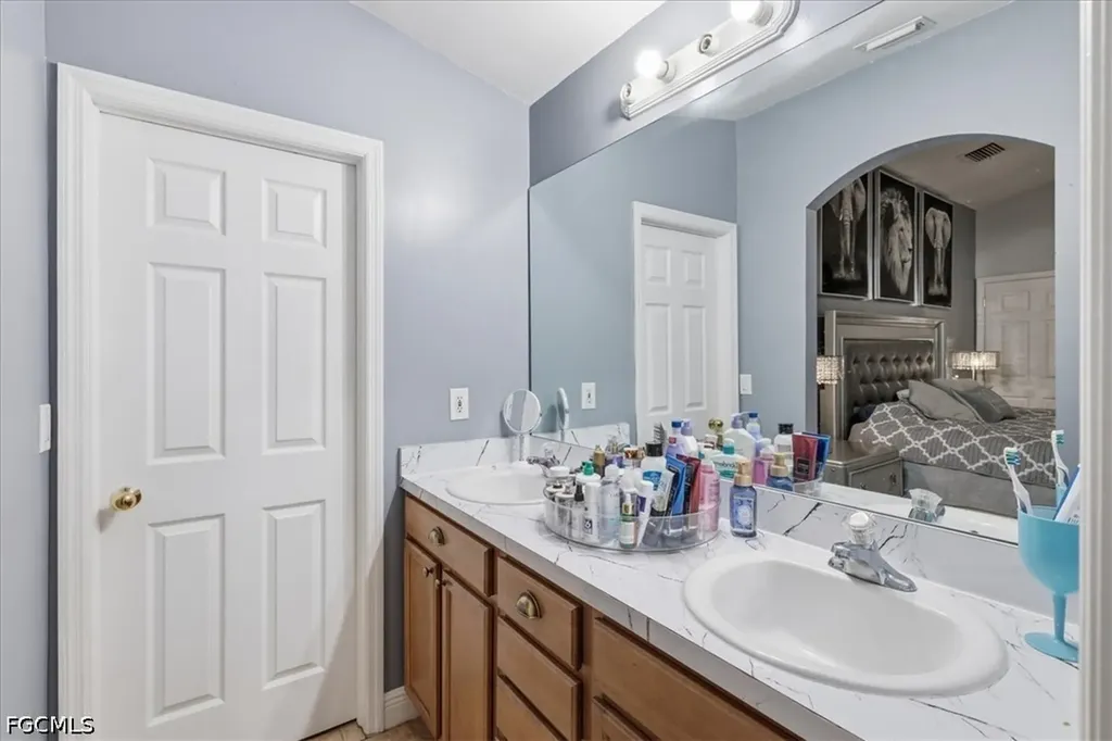 3722 23rd Street SW Lehigh Acres FL 33976