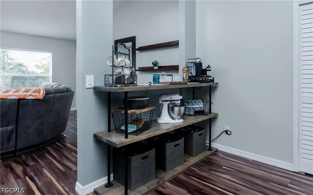 108 NW 28th Street Cape Coral FL 33993