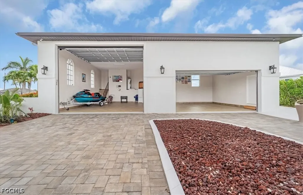4213 NW 28th Street Cape Coral FL 33993