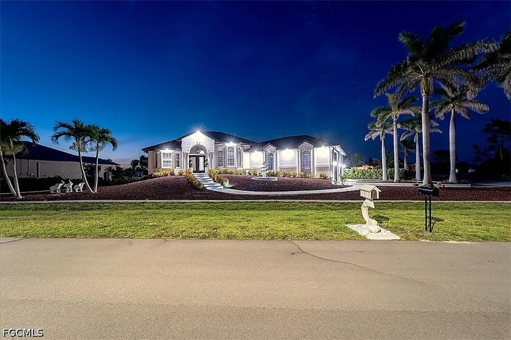 4213 NW 28th Street Cape Coral FL 33993