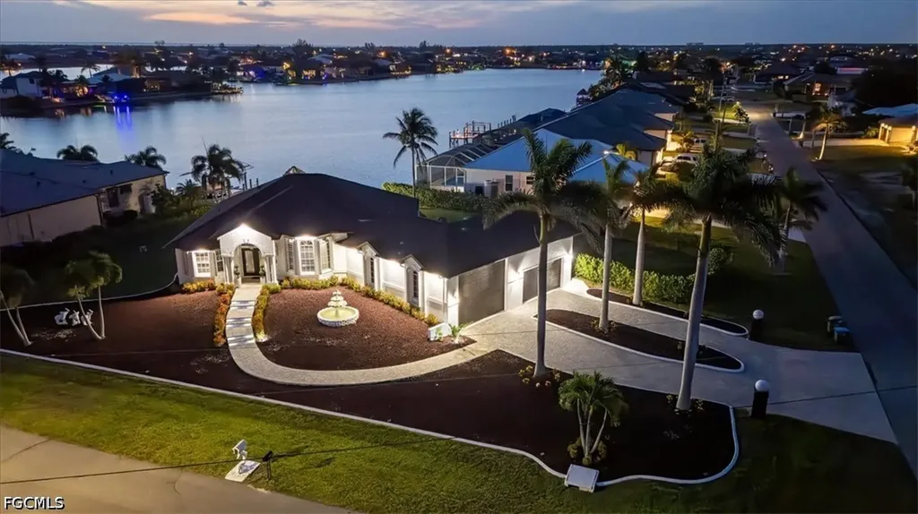 4213 NW 28th Street Cape Coral FL 33993