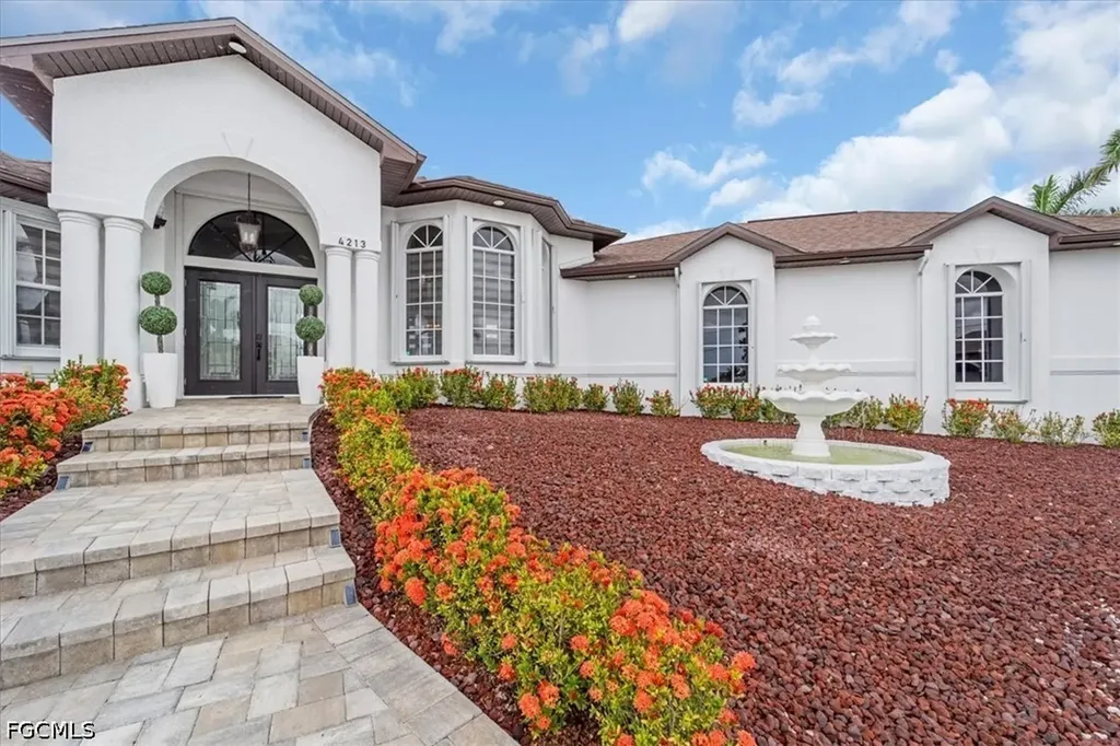 4213 NW 28th Street Cape Coral FL 33993