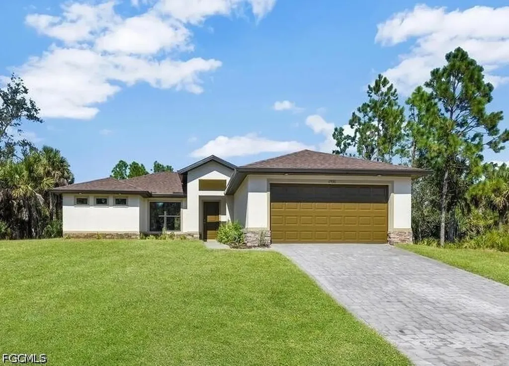 Cape Coral FL, 1841 NW 20th Avenue