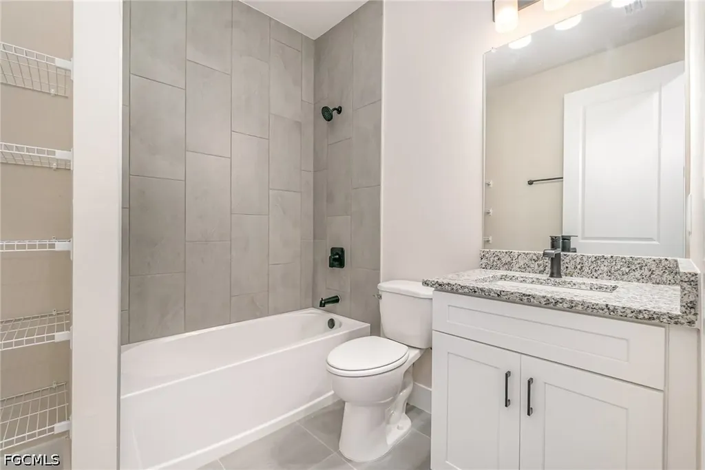 1841 NW 20th Avenue Cape Coral FL 33993