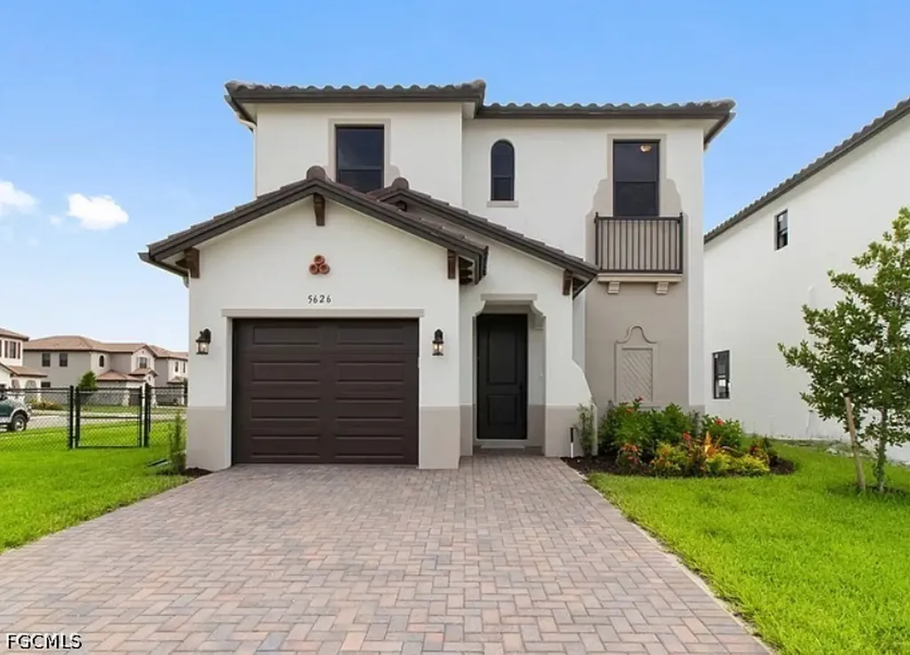 5626 Carrara Drive Immokalee FL 34142