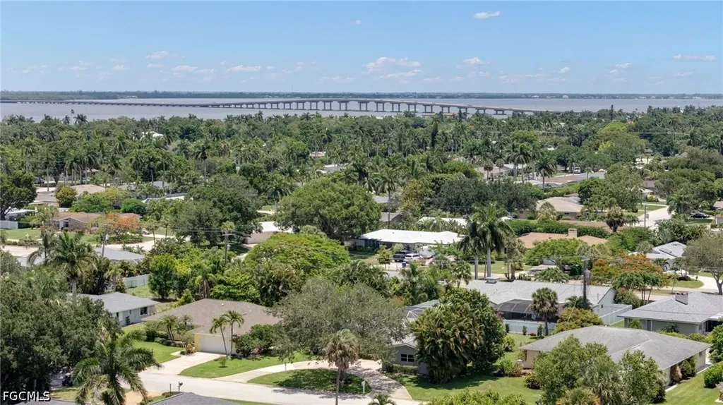 1347 Oaklawn Court Fort Myers FL 33919