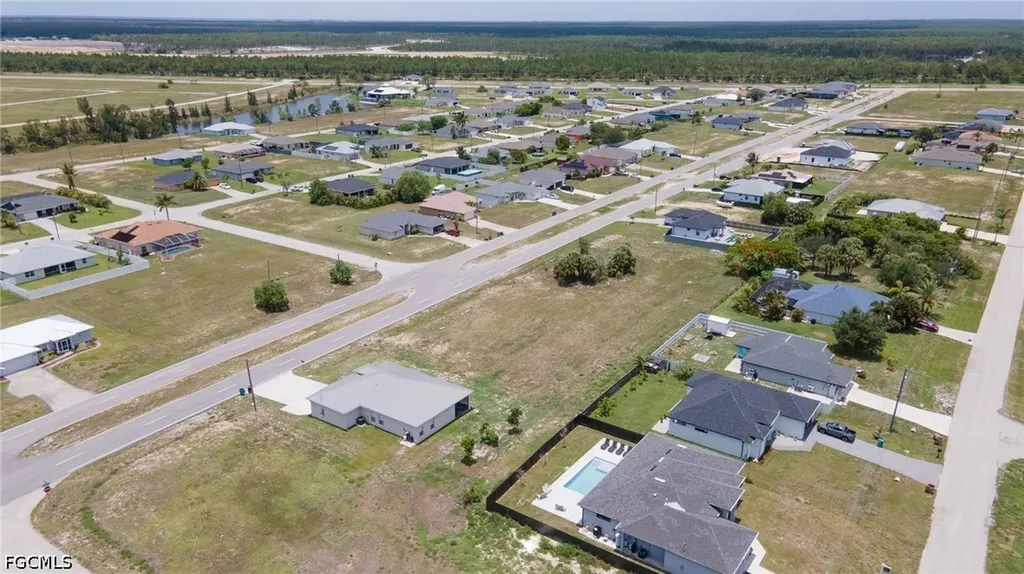 2731 Nelson Road N Cape Coral FL 33993