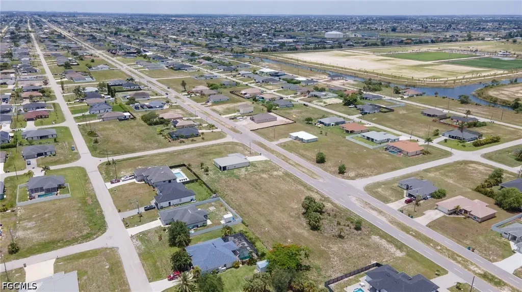 2731 Nelson Road N Cape Coral FL 33993