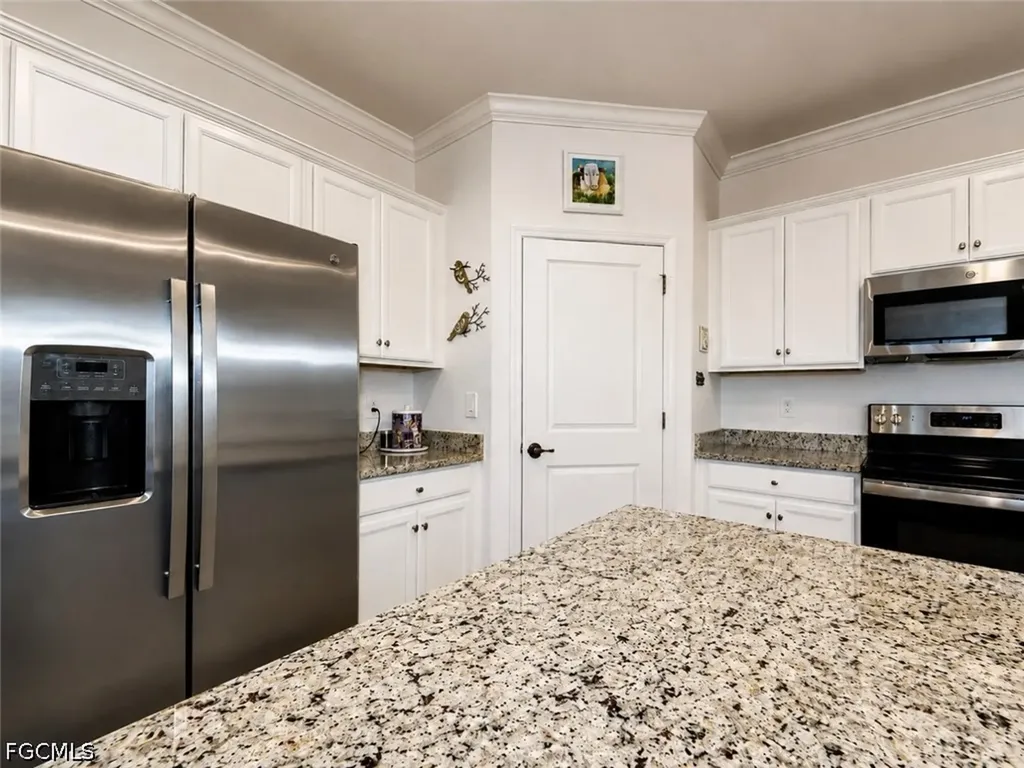 16141 Rosemallow Lane Alva FL 33920