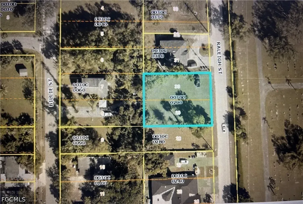1530 Raleigh Street Fort Myers FL 33916