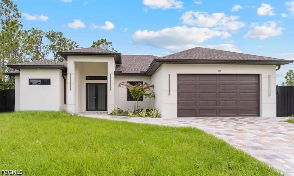 811 Rush Avenue Lehigh Acres FL 33972