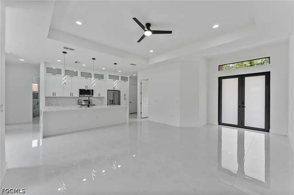 811 Rush Avenue Lehigh Acres FL 33972