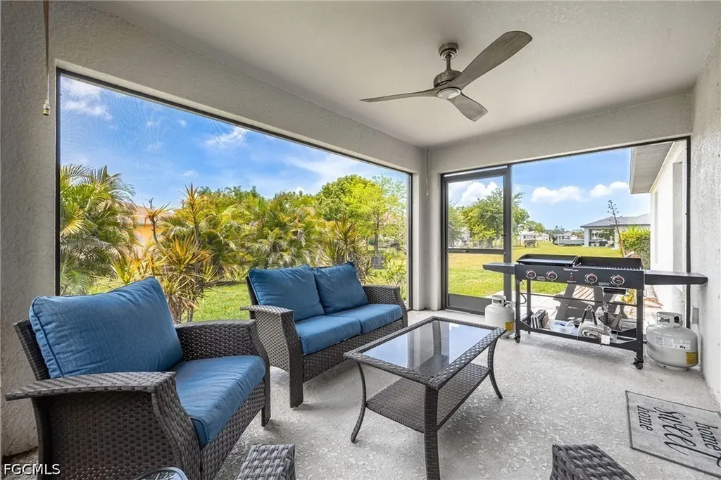2816 NW 27th Street Cape Coral FL 33993