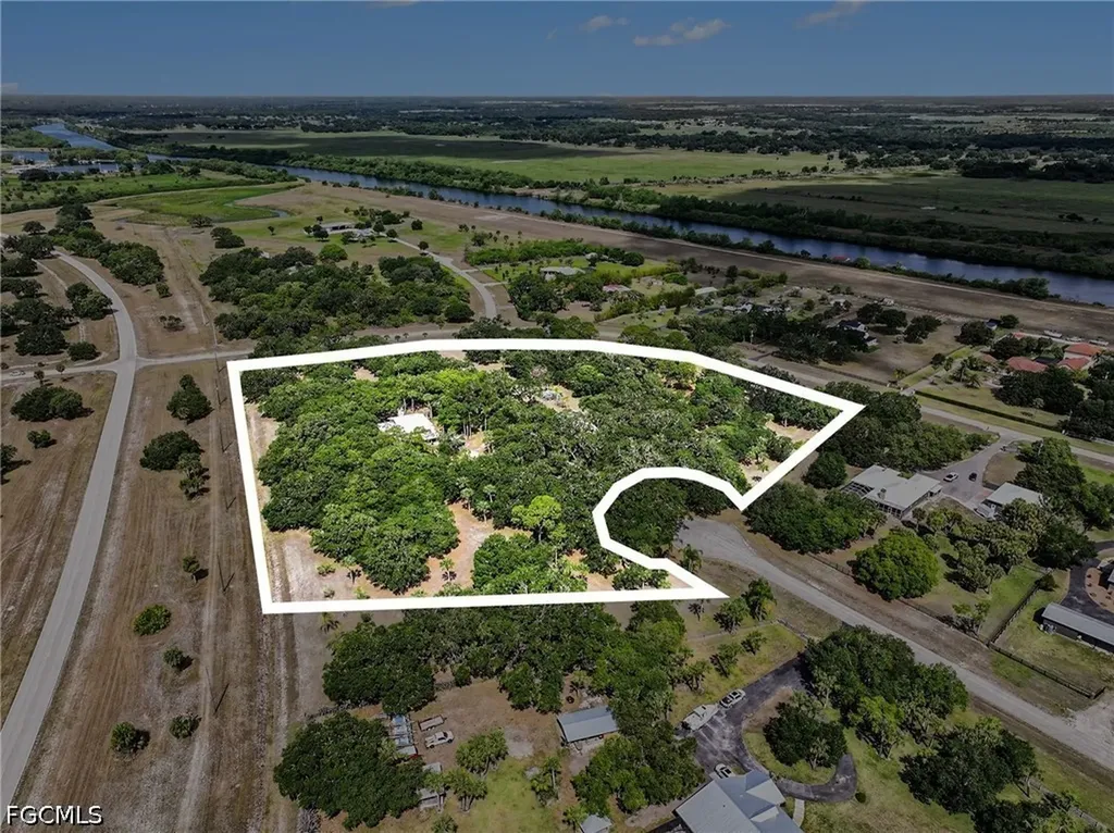 0 Frontier Circle Labelle FL 33935