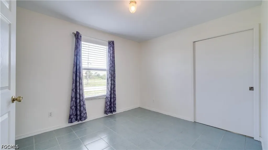 2010 NW 2nd Place Cape Coral FL 33993