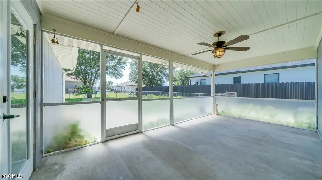 2010 NW 2nd Place Cape Coral FL 33993