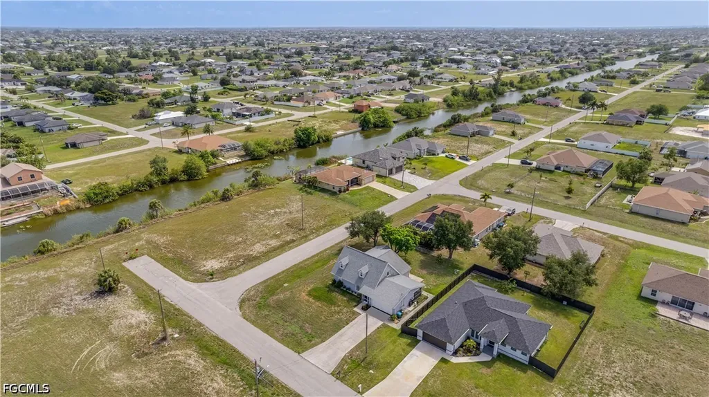 2010 NW 2nd Place Cape Coral FL 33993
