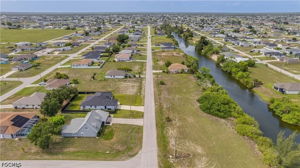 2010 NW 2nd Place Cape Coral FL 33993