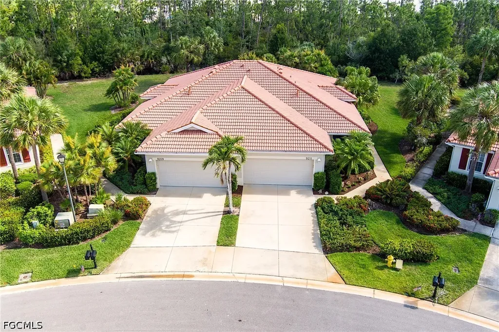 Fort Myers FL, 9211 Aviano Drive