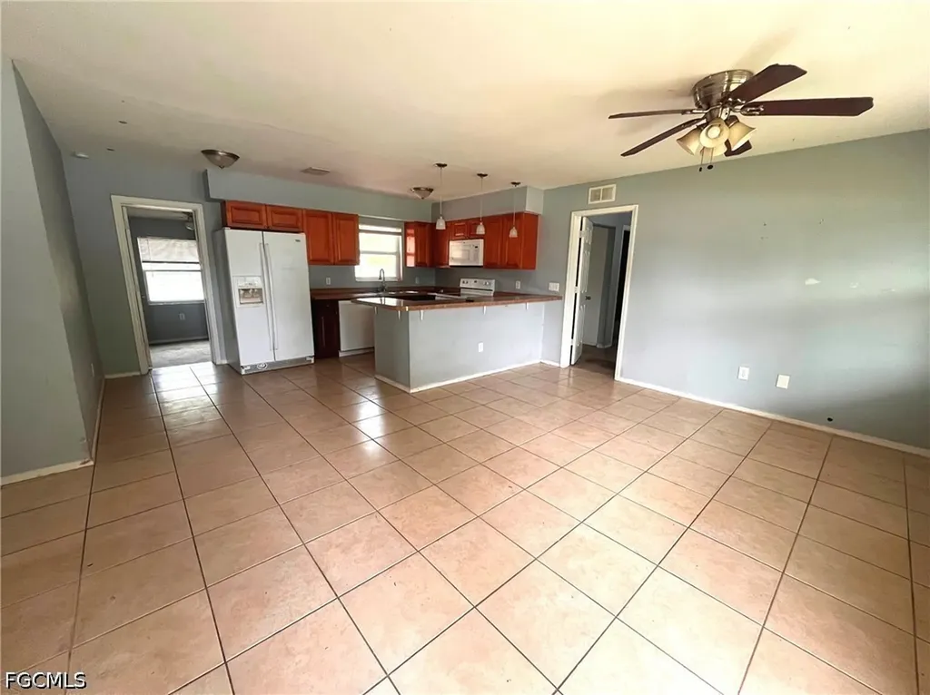 731 Lakeside Drive Largo FL 33778