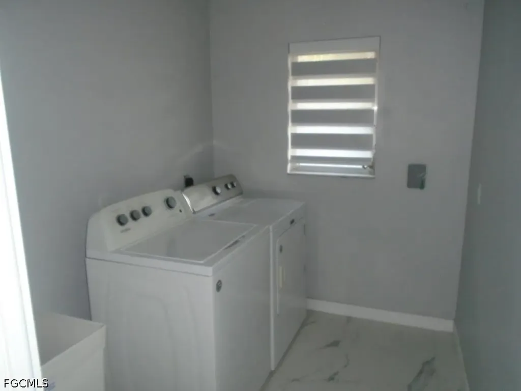1401 Everest Parkway Cape Coral FL 33904