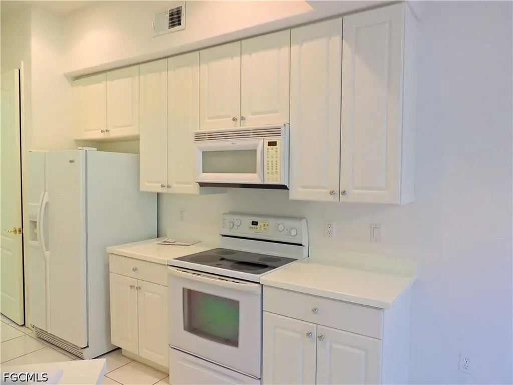 6020 Jonathans Bay Circle Fort Myers FL 33908