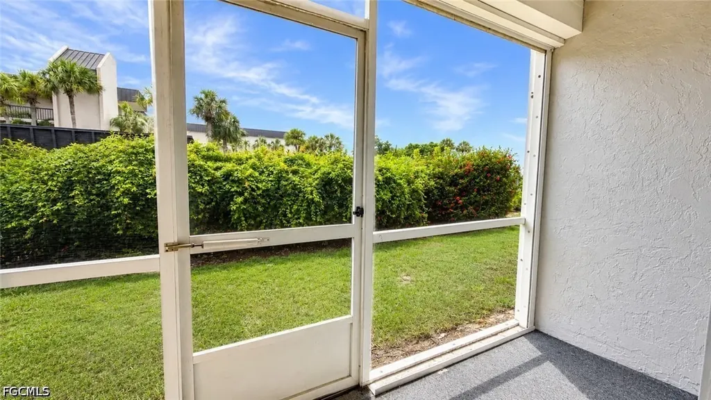 6777 Winkler Road Fort Myers FL 33919