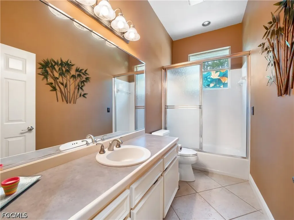 8160 Glenfinnan Circle Fort Myers FL 33912